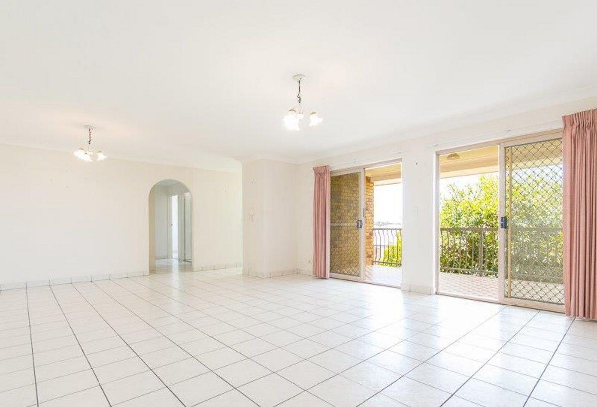 2 bedrooms Apartment / Unit / Flat in 4/135 Miller Street CHERMSIDE QLD, 4032