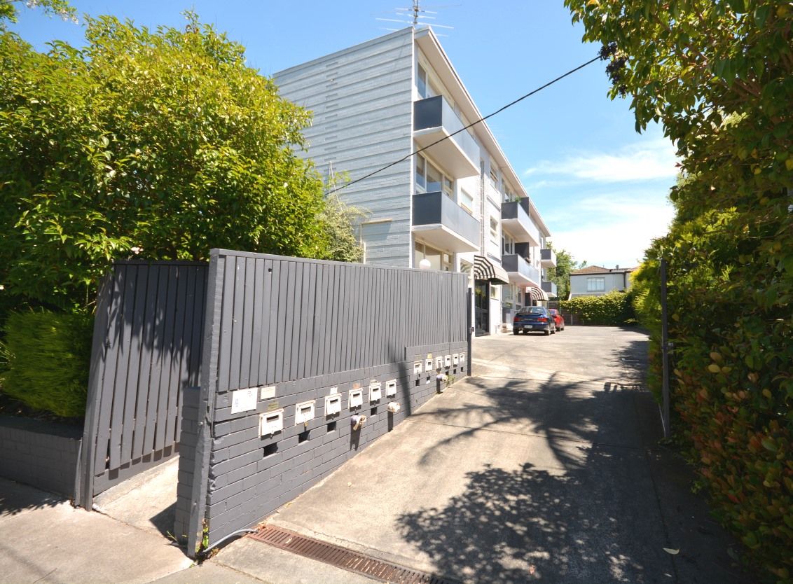 1 bedrooms Apartment / Unit / Flat in 4/11 Johnstone Street MALVERN VIC, 3144