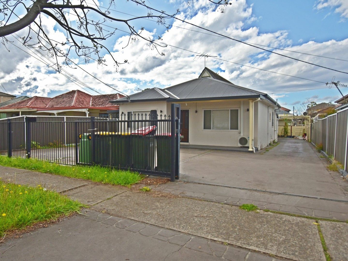 2 bedrooms House in 33 Prince Street CANLEY HEIGHTS NSW, 2166