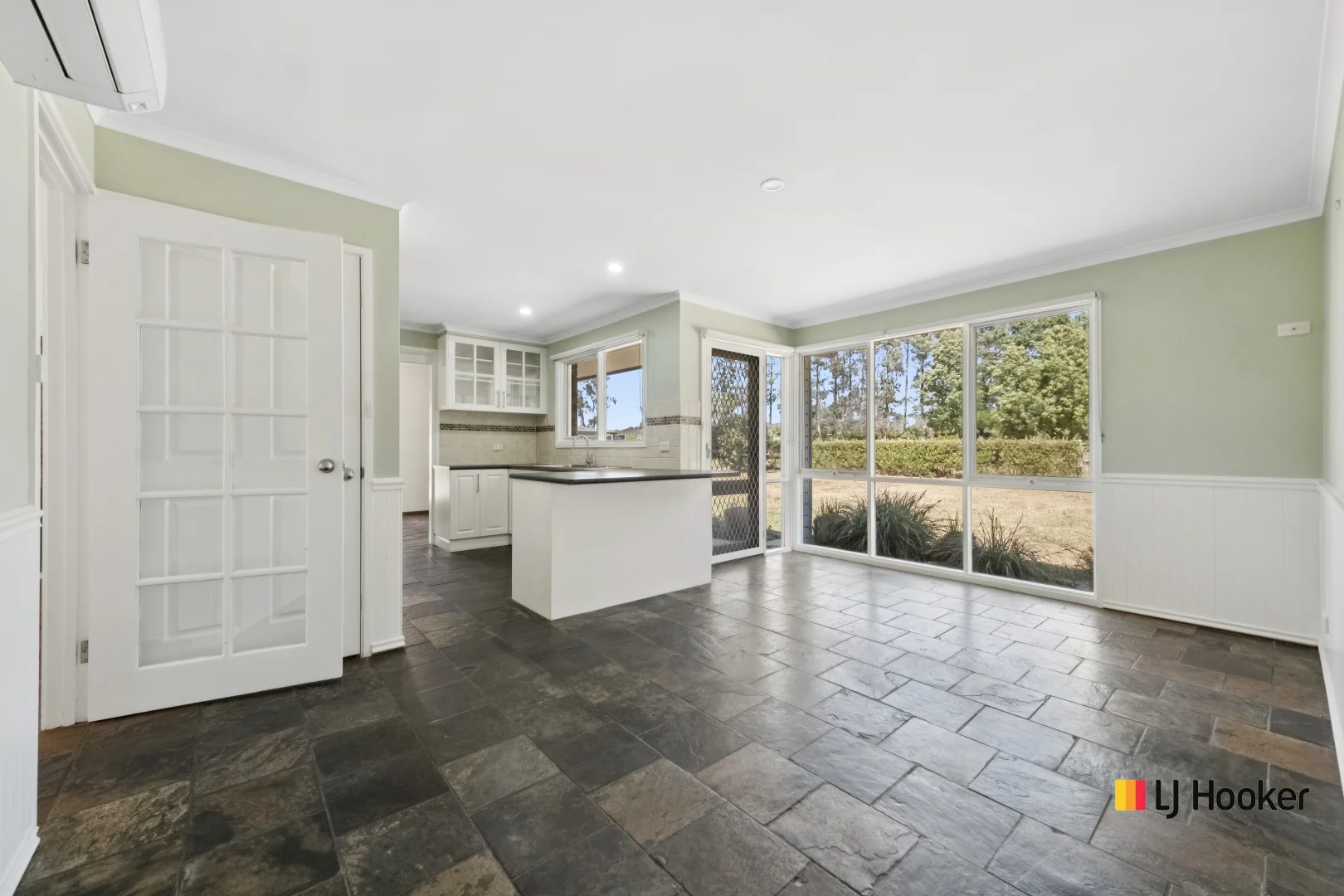 Additional image 14 of 122 Ellendon Street, Bungendore NSW 2621