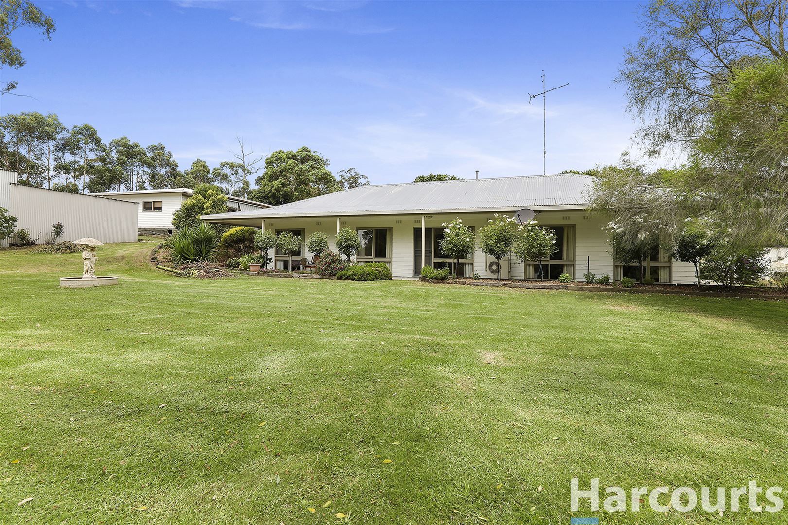 67 Fisher Road, Drouin West VIC 3818