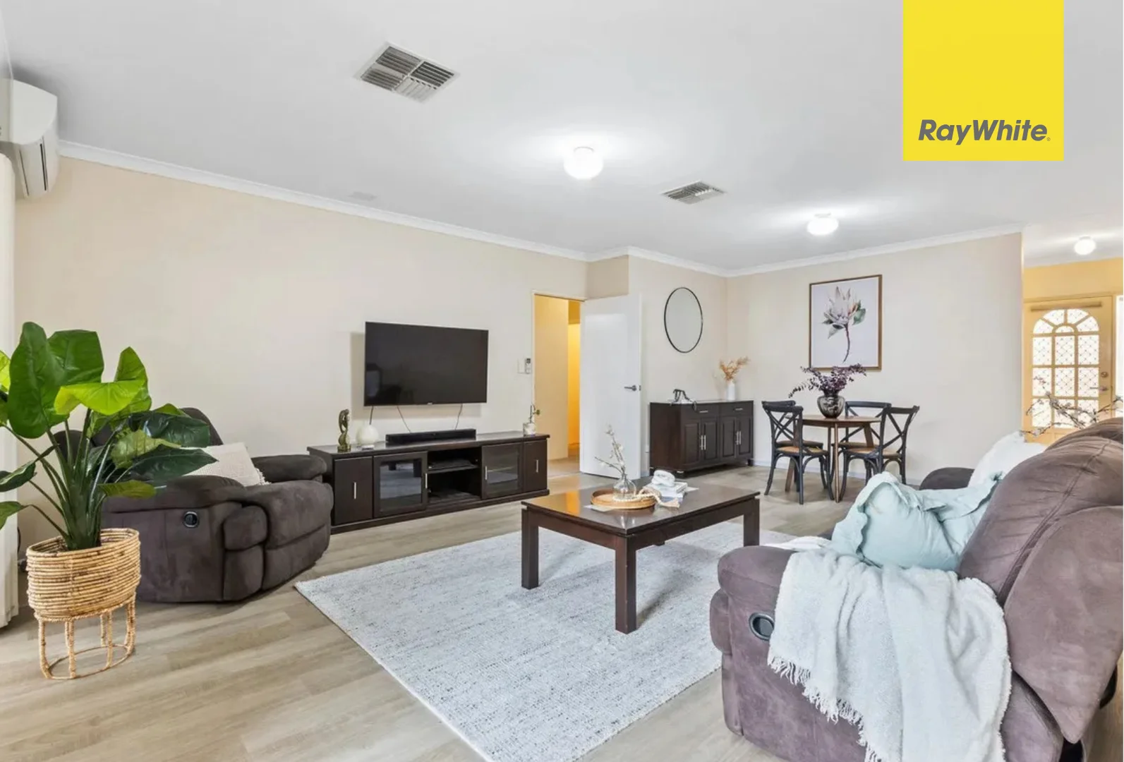 Additional image 7 of 2/22 Gentle Circle, South Guildford WA 6055