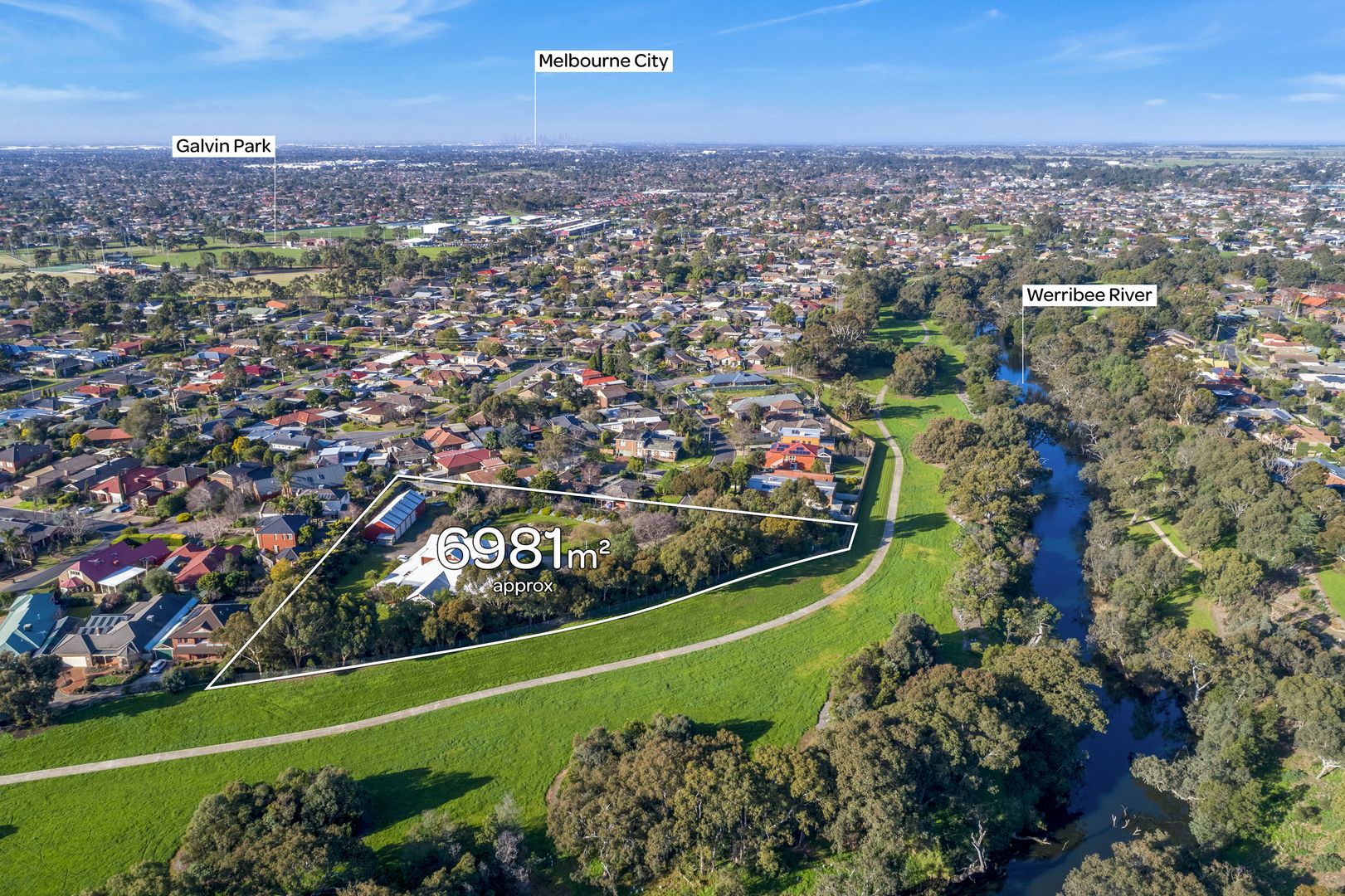 49 Stewart Drive, Werribee VIC 3030, Image 2