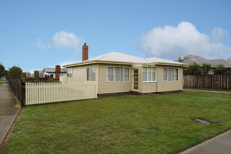 106 Ronald Street, Devonport TAS 7310, Image 0