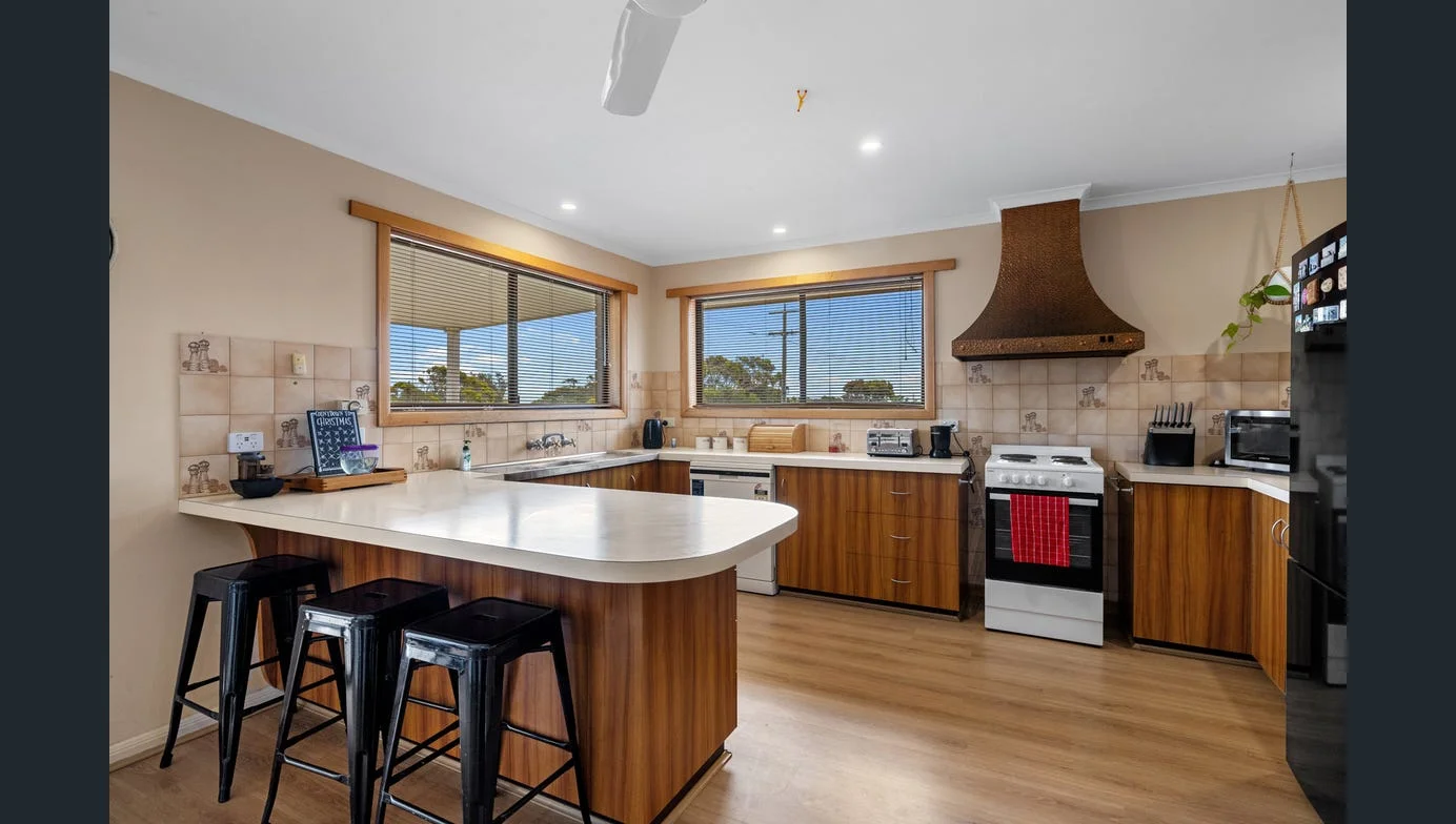 Additional image 5 of 8-10 Back Beach Road, San Remo VIC 3925