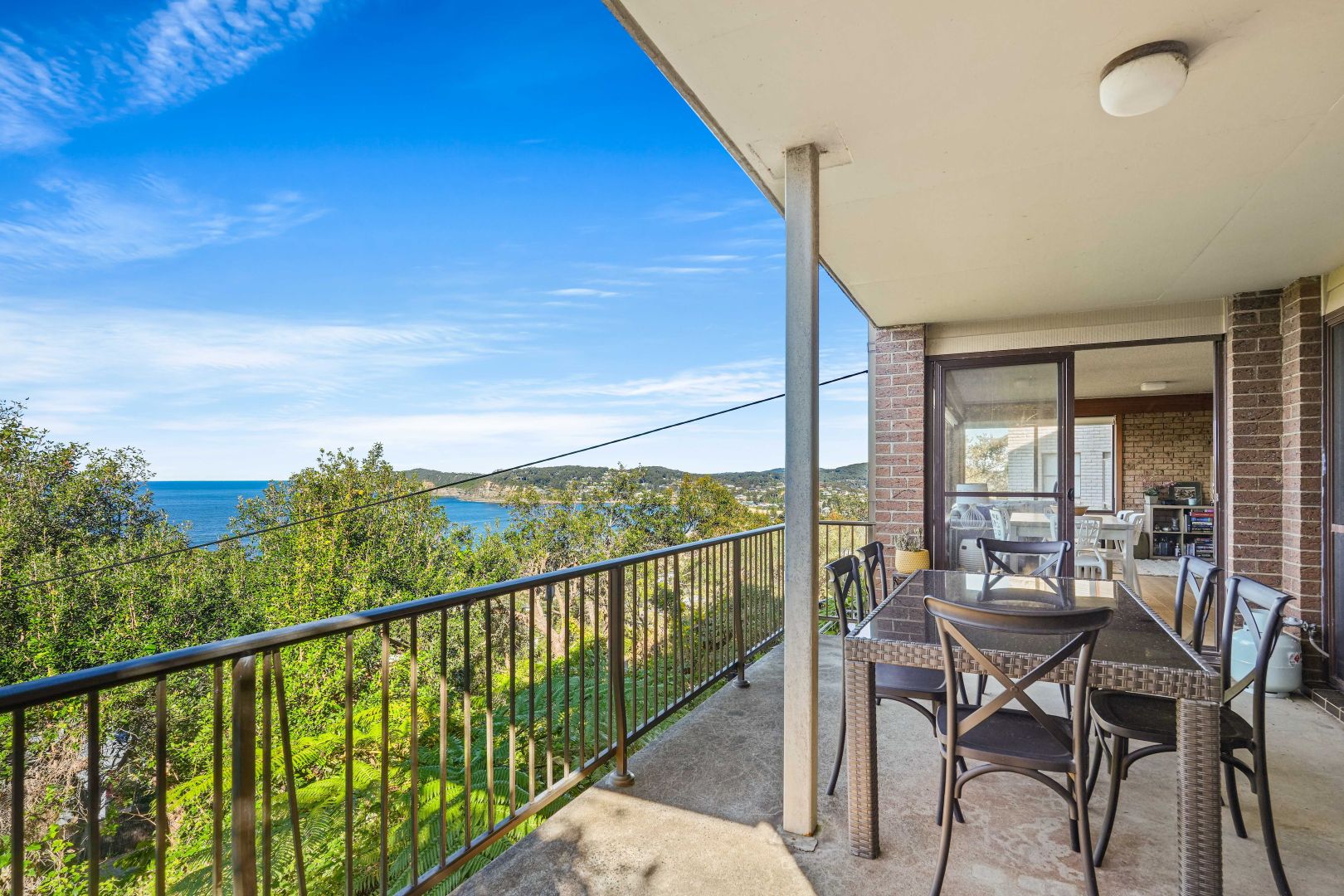 FLAT/42 Bellevue Crescent, North Avoca NSW 2260 Apartment For Rent