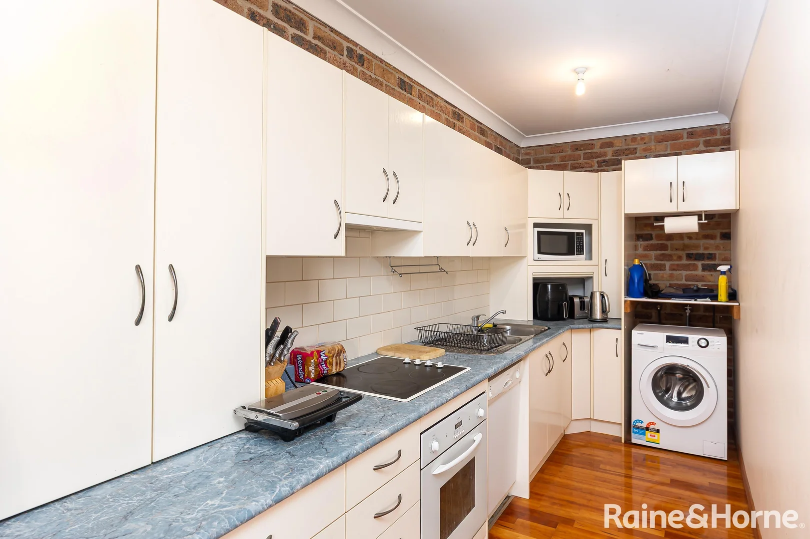 Additional image 17 of 7 Gibbes Close, Kooringal NSW 2650