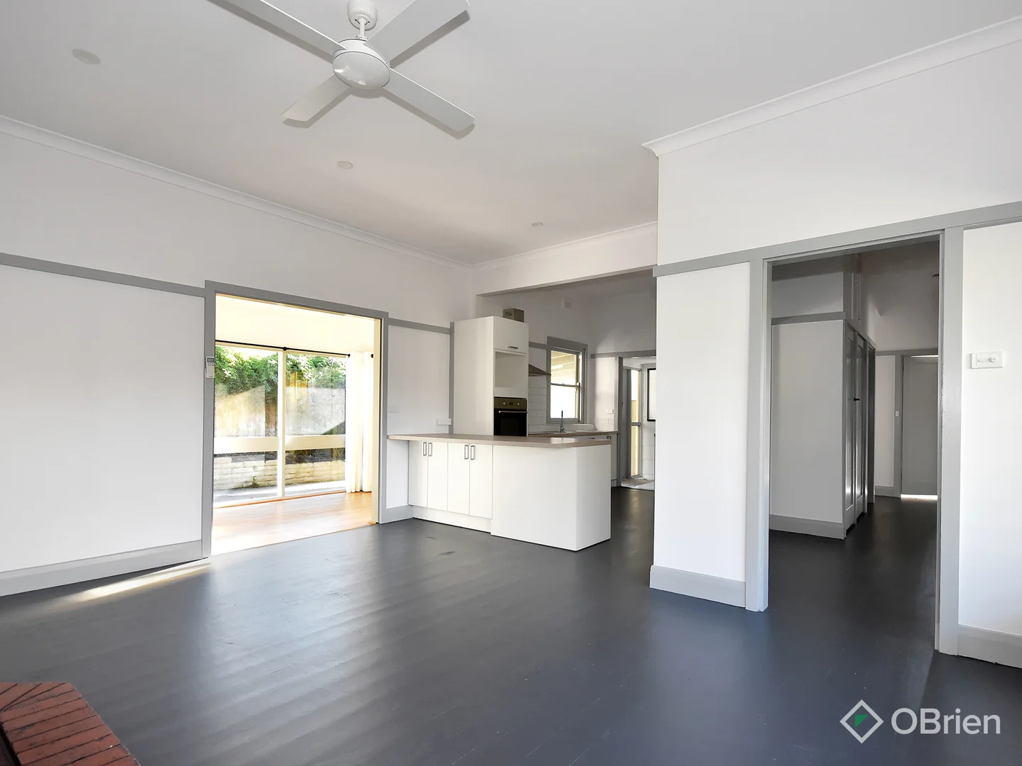 Additional image 8 of 3 Ozone Crescent, Lakes Entrance VIC 3909