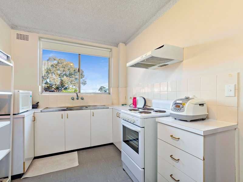 5/2 Mooney Street, Strathfield South NSW 2136, Image 2