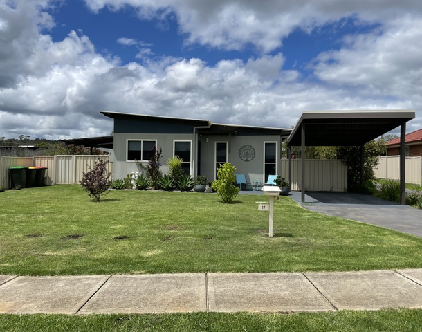 27 Alpine Avenue, Cessnock NSW 2325