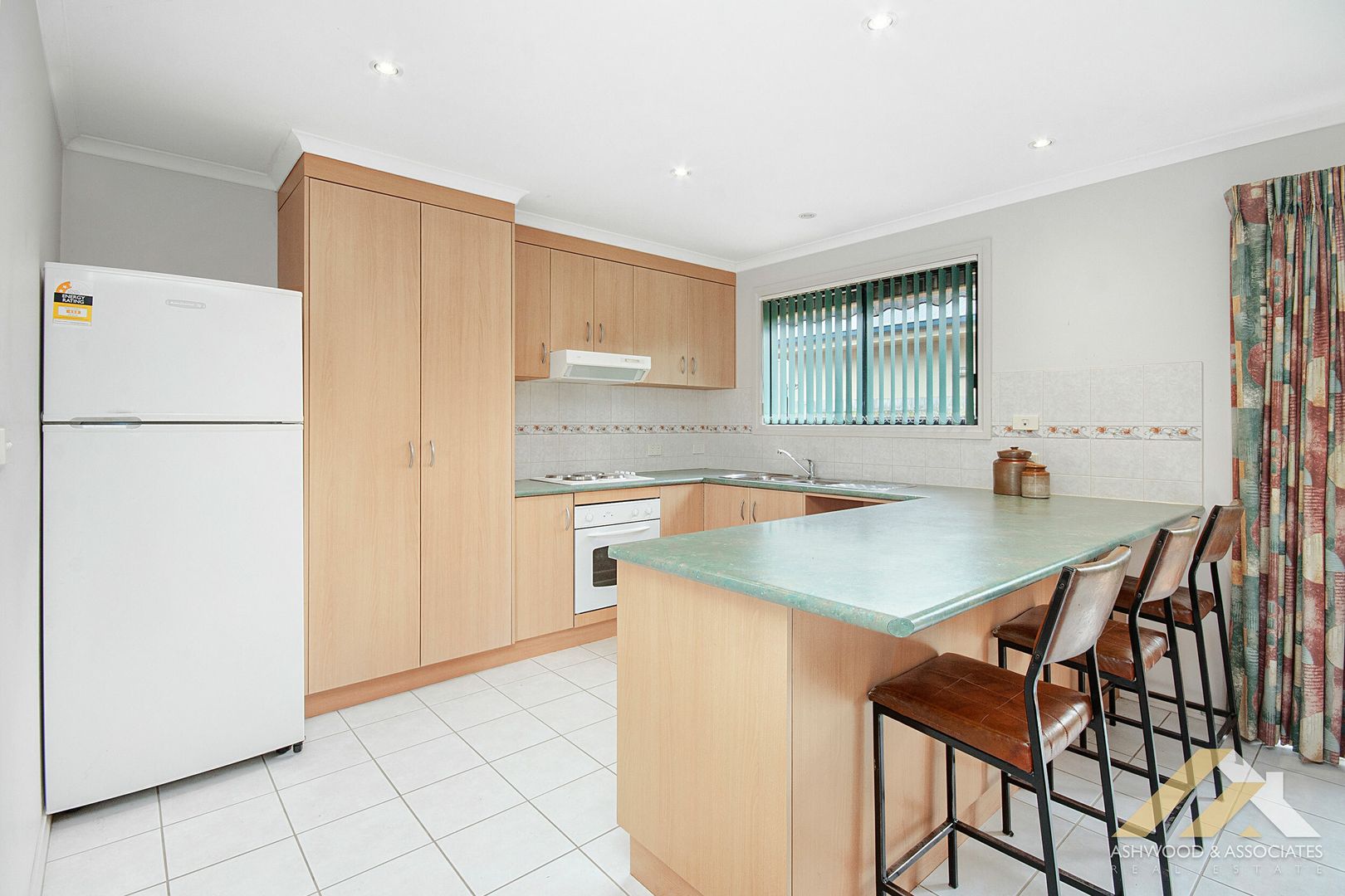 Unit 1/60 Turnbull St, Bairnsdale VIC 3875, Image 2