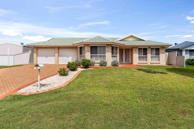 Picture of 9 Somerset Drive, THORNTON NSW 2322