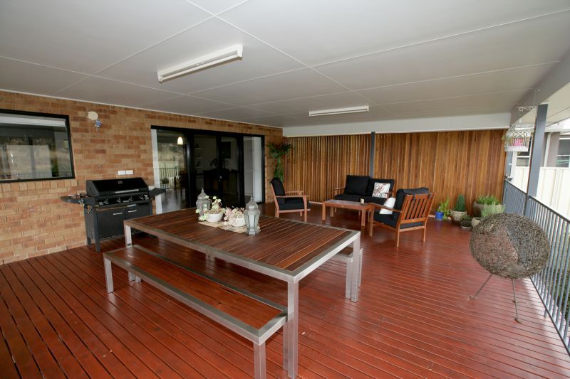 118 Kaloona Dr, Bourkelands NSW 2650, Image 1