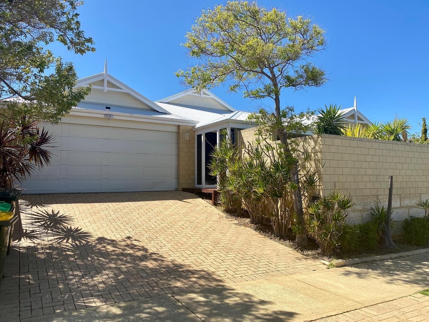 4 bedrooms House in 71 Hannaford Ave CLARKSON WA, 6030