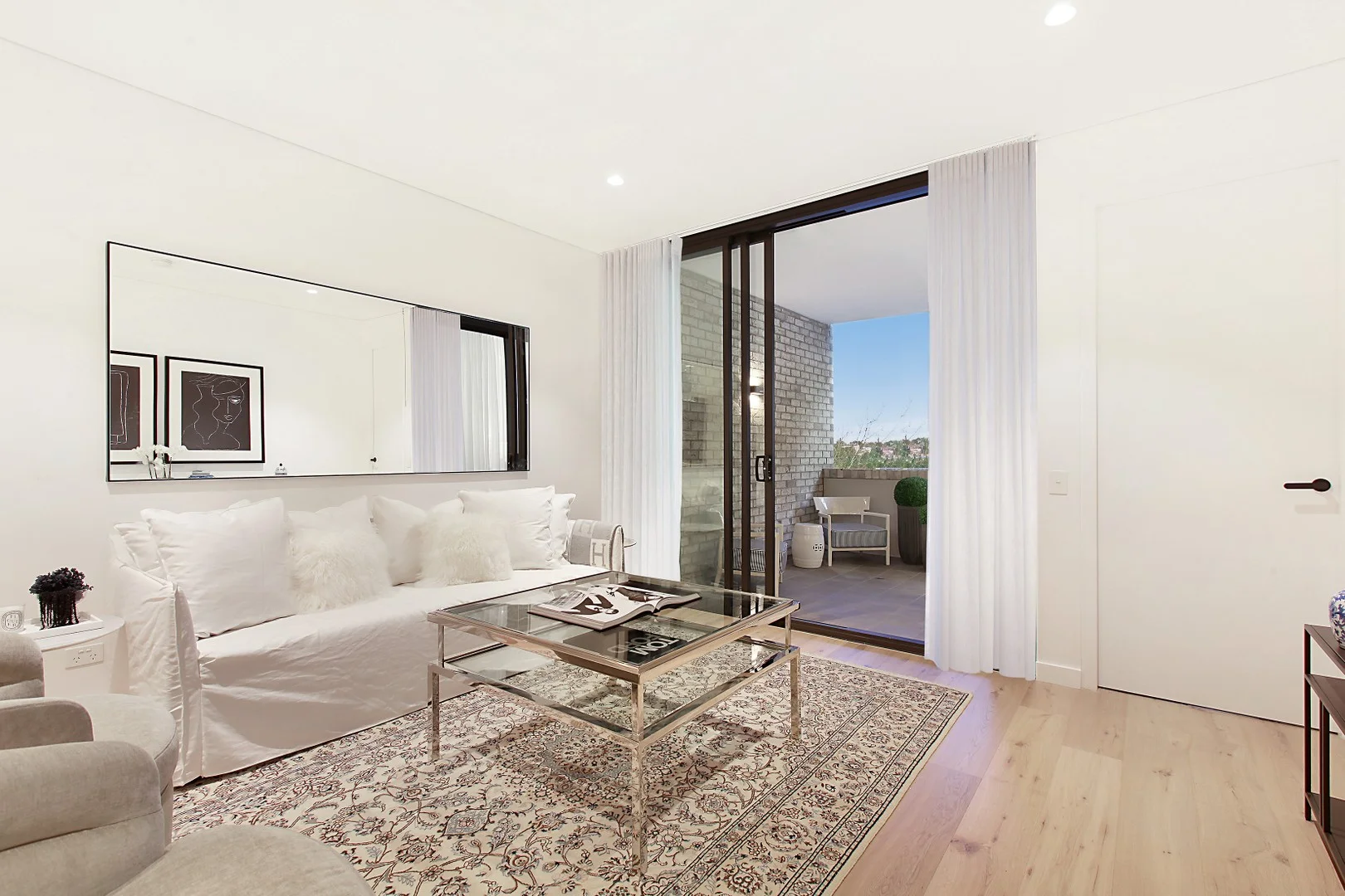 Additional image 2 of 213/16 Spring Street, Bondi Junction NSW 2022