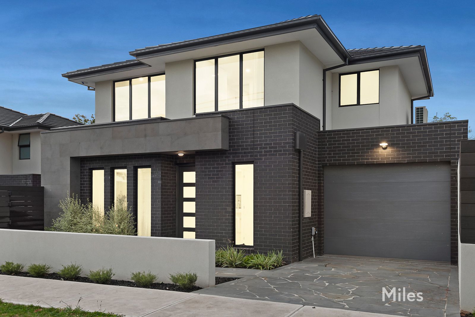 23 Interlaken Parade, Rosanna VIC 3084