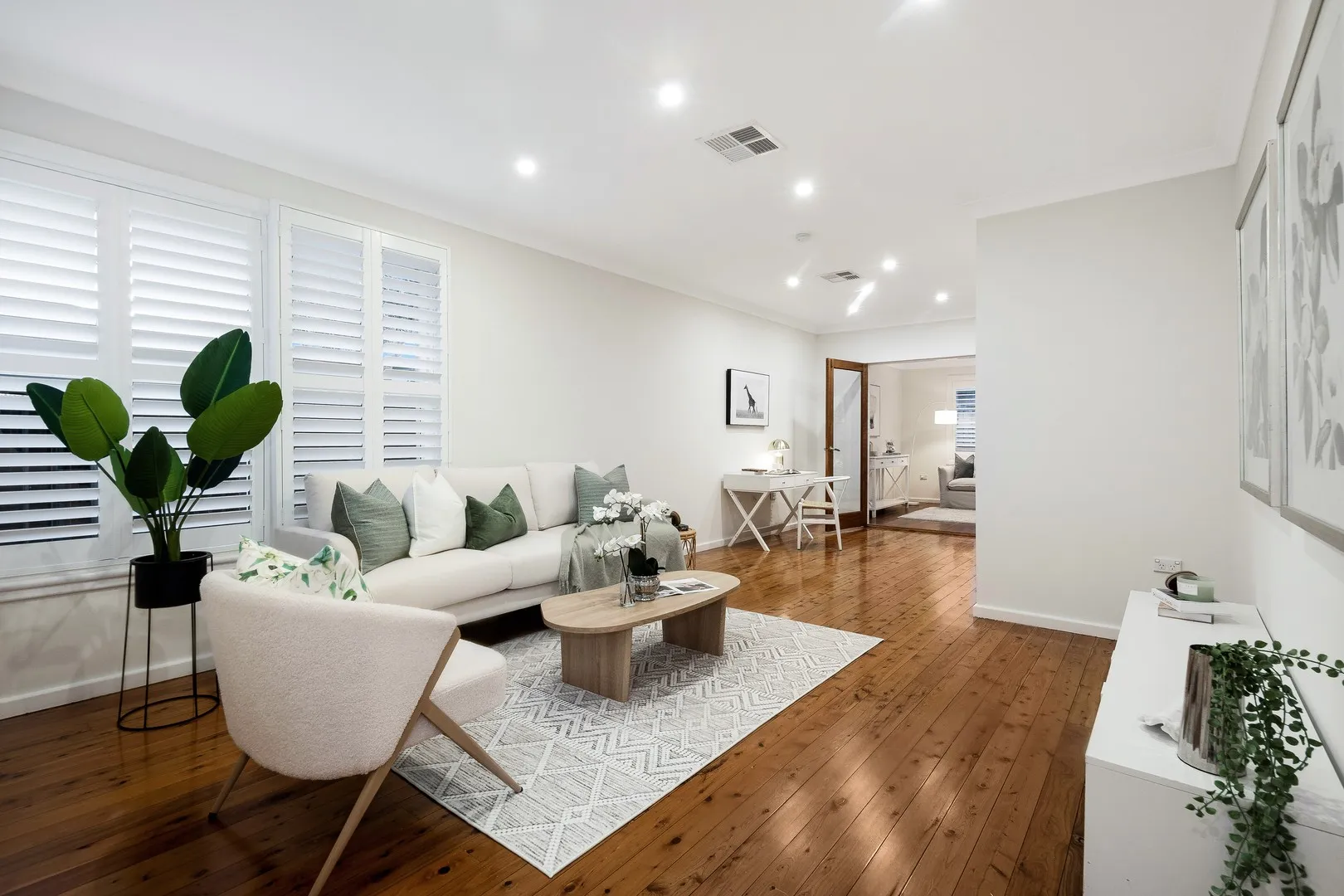Private Family Sanctuary with Resort-Style Entertaining in a Quiet Cul-de-Sac, Riverwood