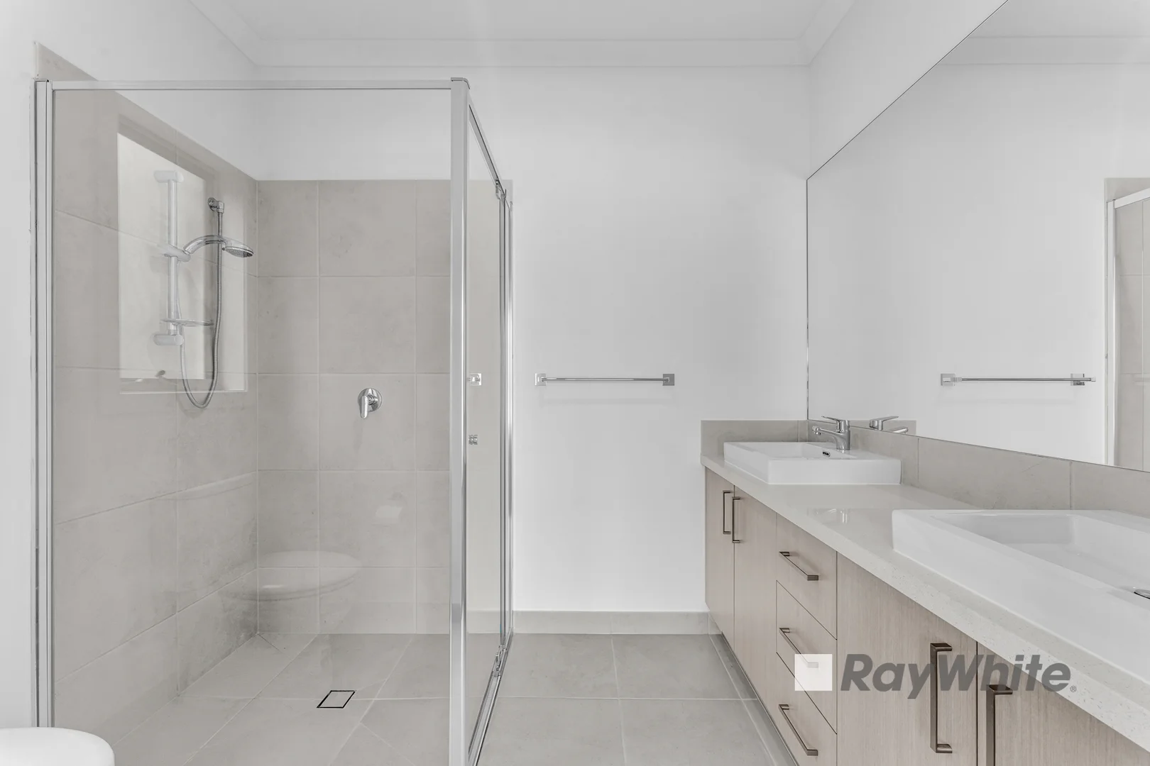 Additional image 3 of 17 Citron Way, Clyde VIC 3978