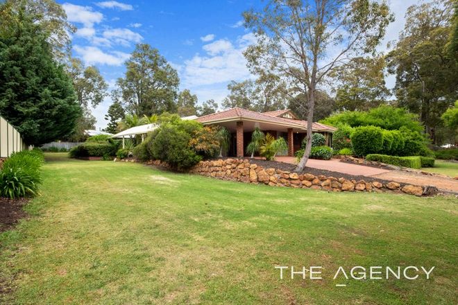 Picture of 3 Breckler Drive, MUNDARING WA 6073