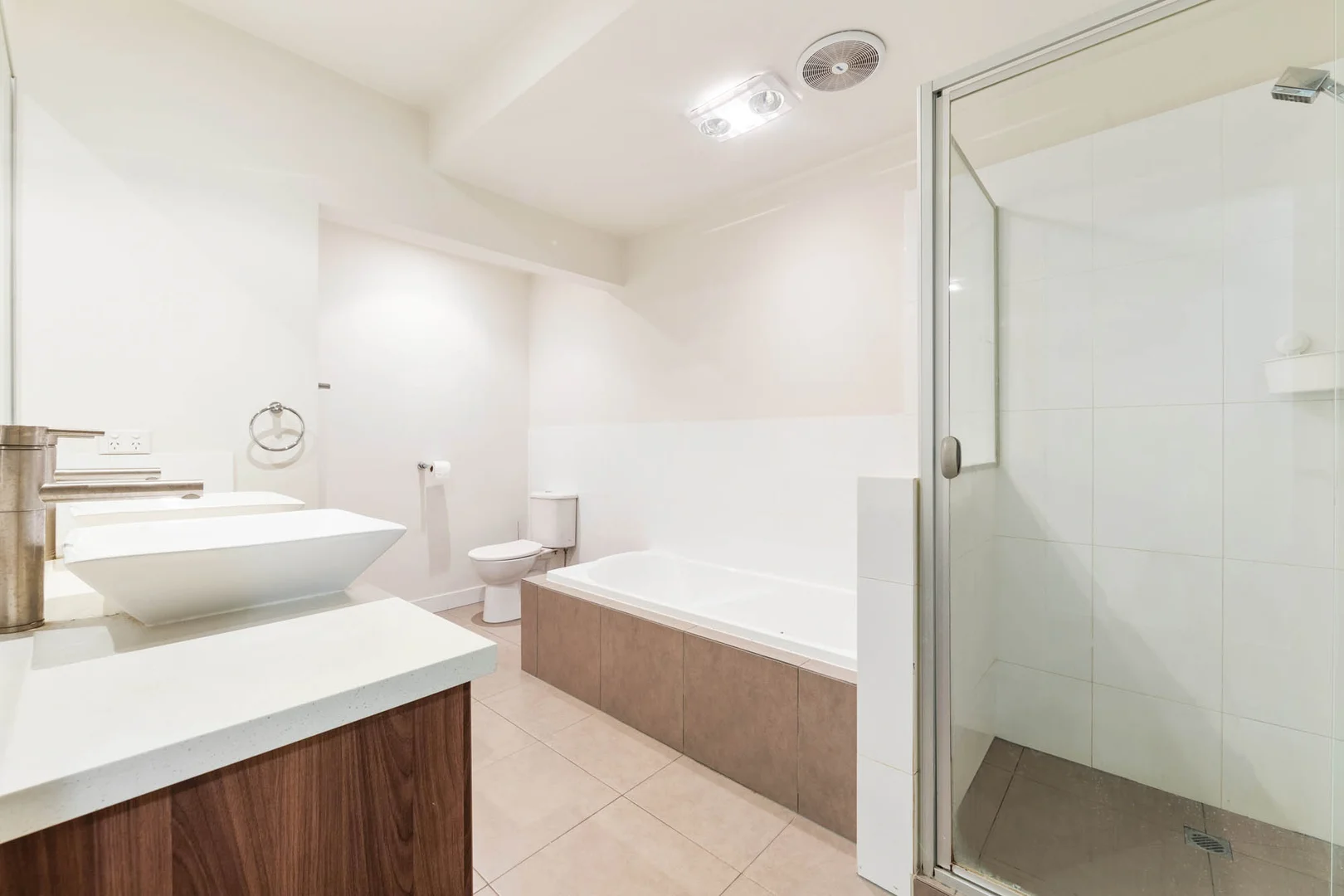 Additional image 6 of 1/374 Dandenong Road, Caulfield North VIC 3161