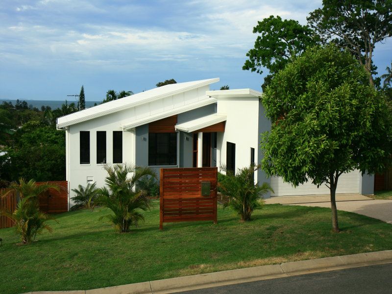 4 bedrooms House in 25 Sailaway Drive EIMEO QLD, 4740