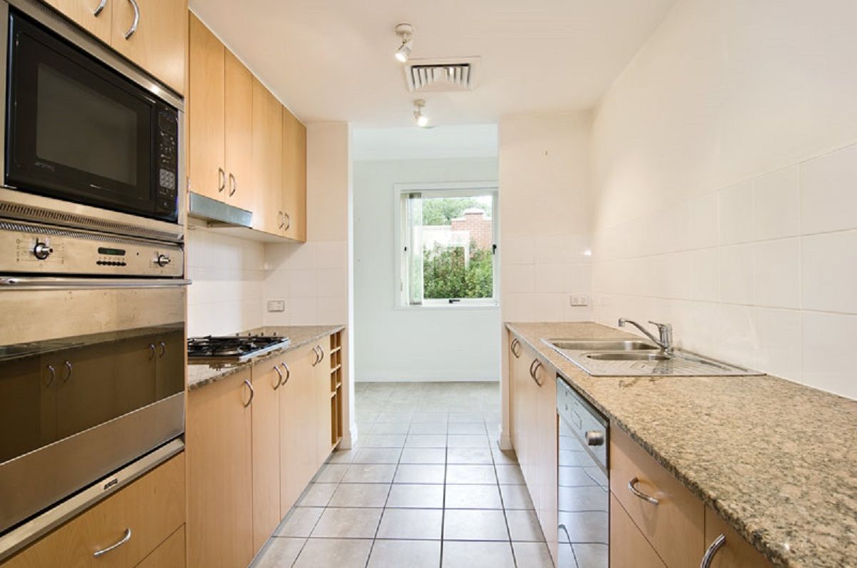 2 bedrooms Apartment / Unit / Flat in 103/8 Karrabee Avenue HUNTLEYS COVE NSW, 2111