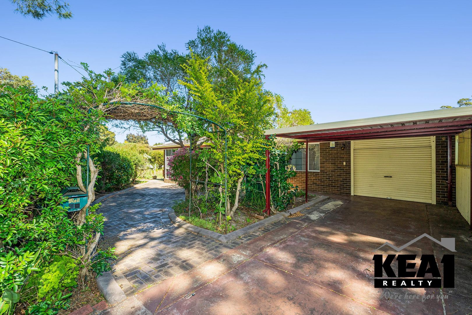 19 Wandoo Road, Forrestfield WA 6058, Image 2