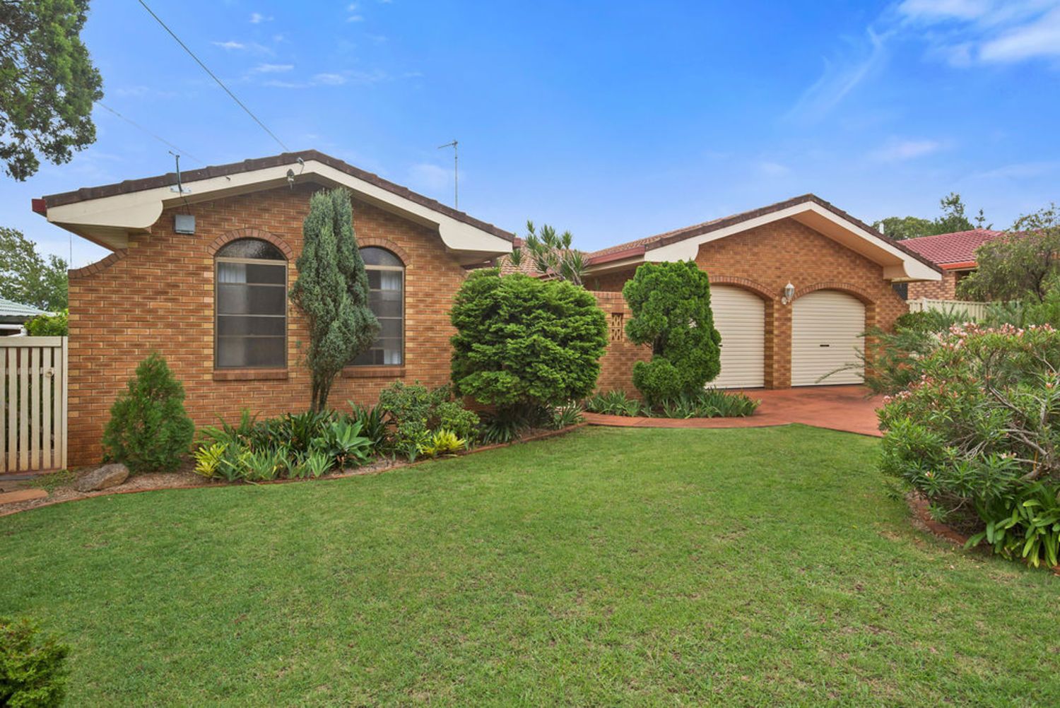 7 Orchid Street, Centenary Heights QLD 4350