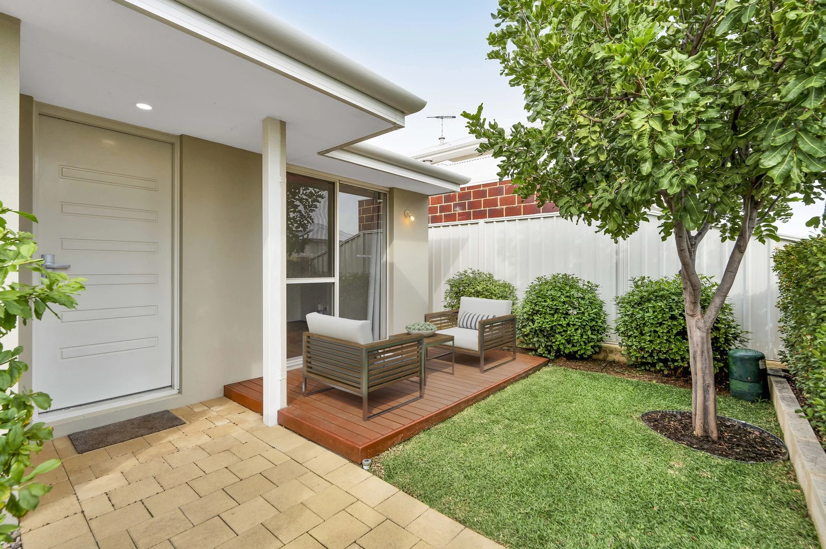 Primary image of 15 Livorno Approach, Coogee WA 6166