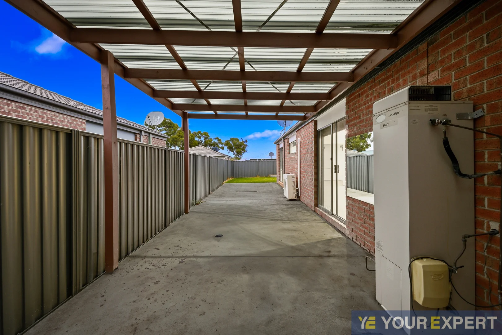 Additional image 16 of 2 Cherry Blossom Chase, Pakenham VIC 3810