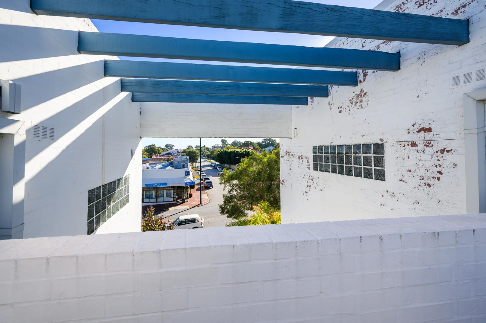 Image 10