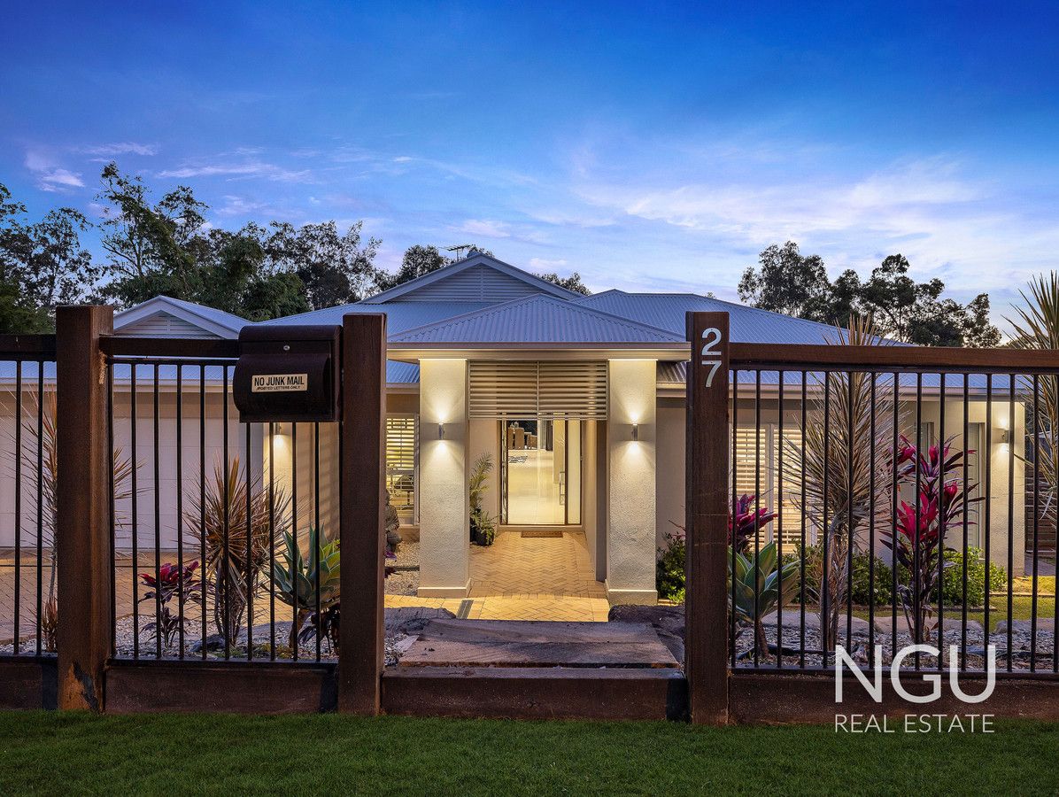 4 bedrooms House in 27 Saint Augustines Drive AUGUSTINE HEIGHTS QLD, 4300