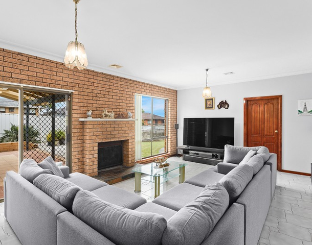 7 Sandlewood Place, Barrack Heights NSW 2528