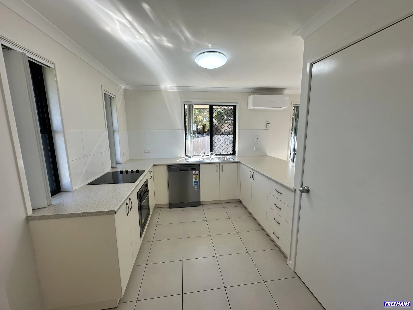 Additional image 5 of 48 Parkside Drive, Kingaroy QLD 4610