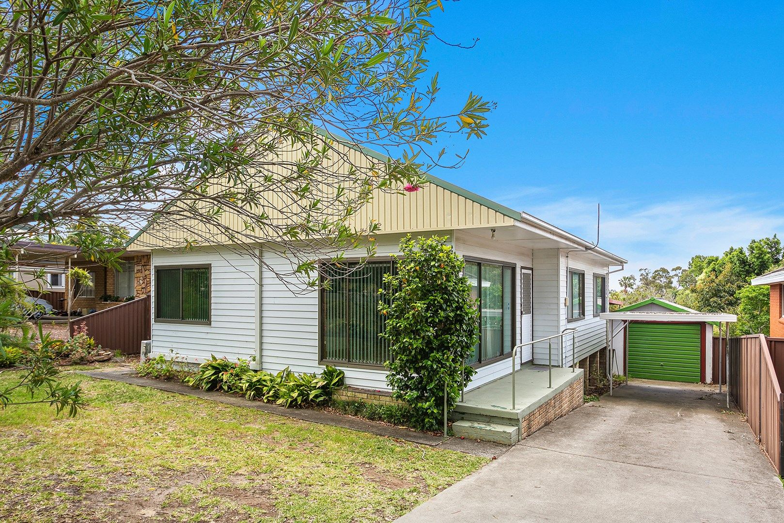 5 Achilles Road, Engadine Property History & Address Research Domain