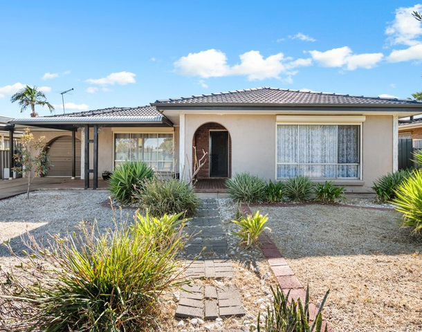 17 Tangent Avenue, Salisbury North SA 5108