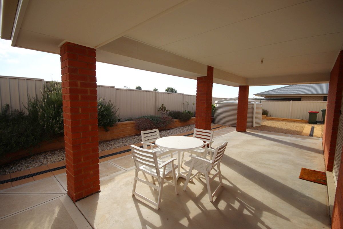 15 North Terrace, Mannum SA 5238, Image 2