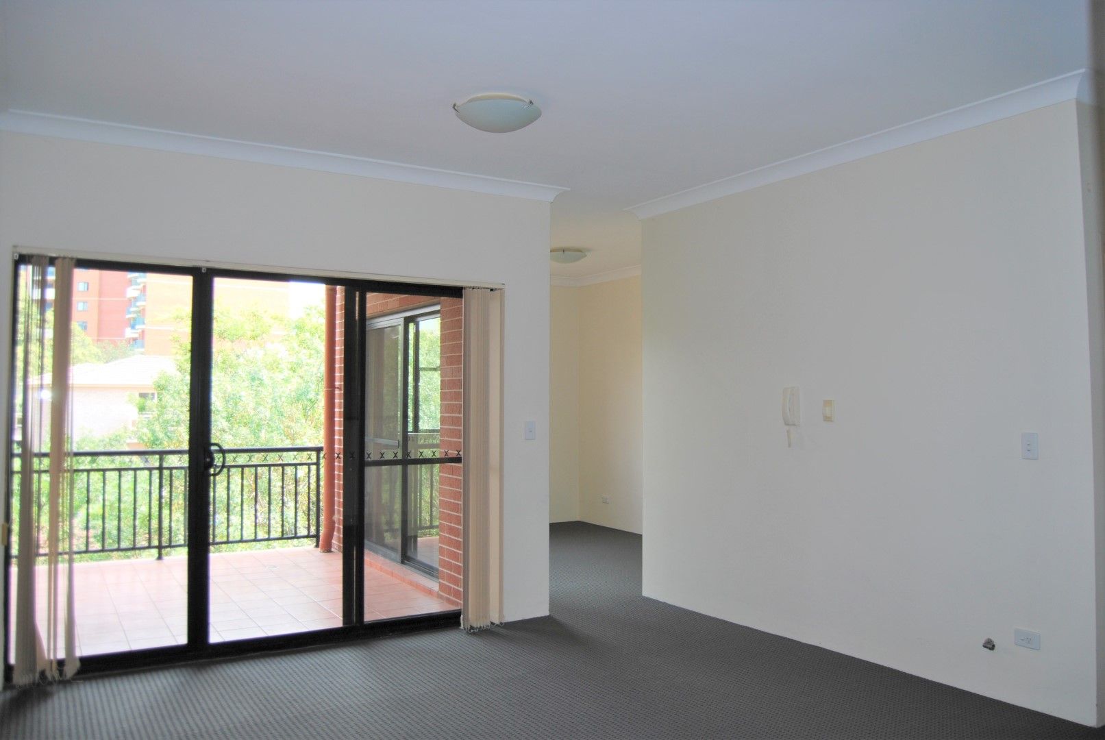 12/33 West Street, Hurstville NSW 2220, Image 2