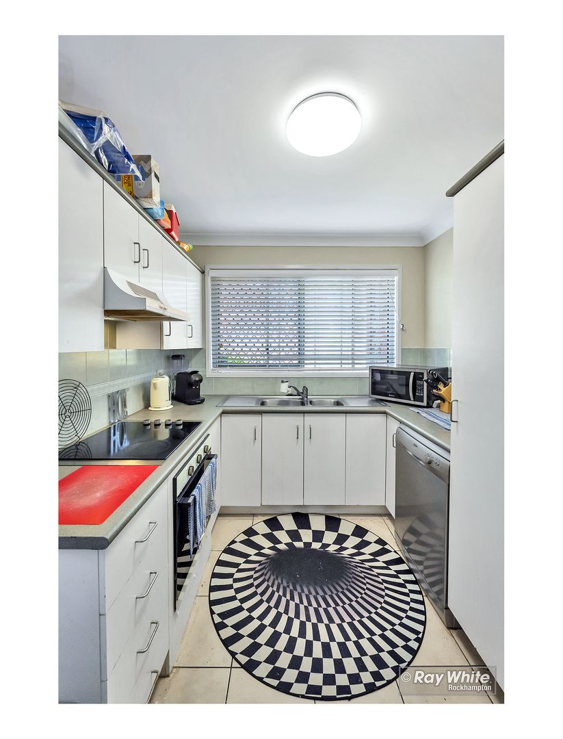 4/35B Wentworth Terrace, The Range QLD 4700, Image 2