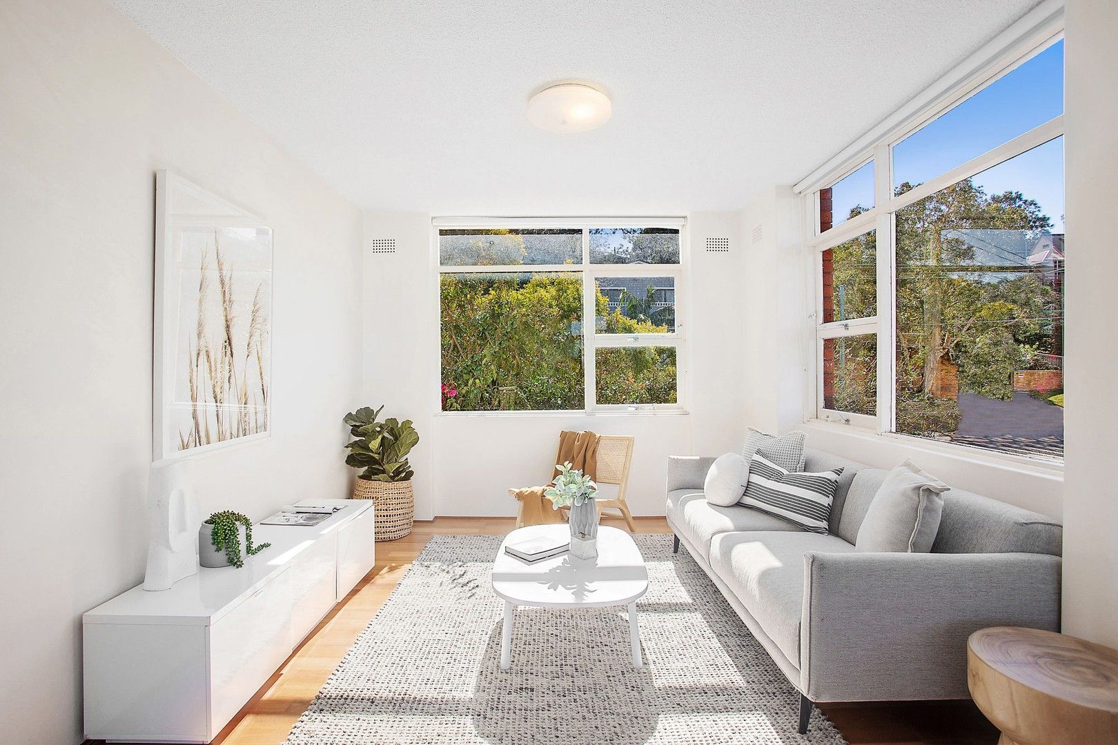 2 bedrooms Apartment / Unit / Flat in 5/25 Waine Street FRESHWATER NSW, 2096