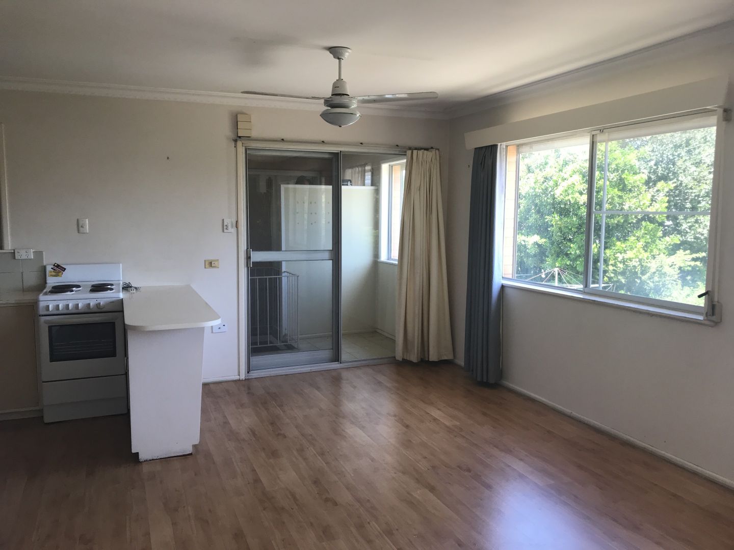 UNIT 6/59 Collins Street, Woody Point QLD 4019 Apartment For Rent