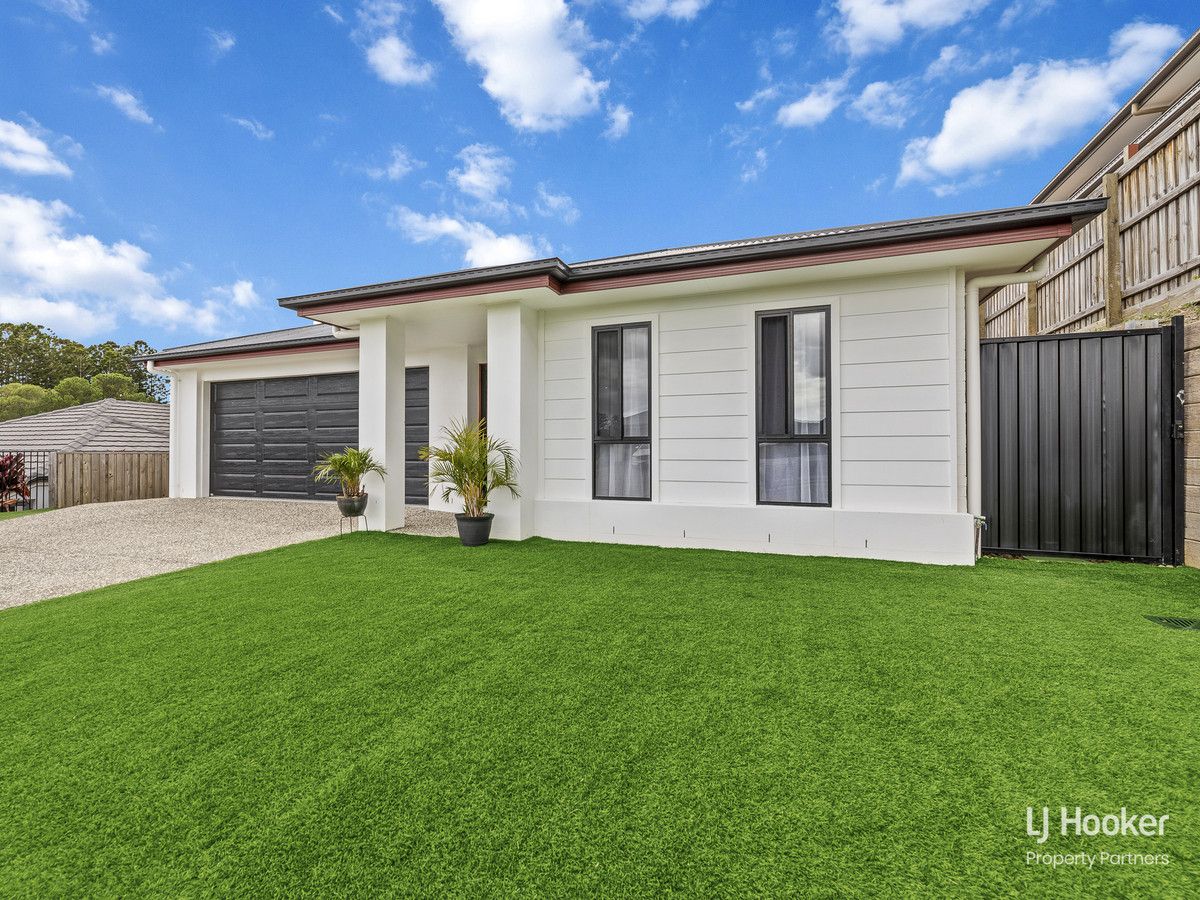 51 Hoop Pine Circuit, Maudsland QLD 4210, Image 2