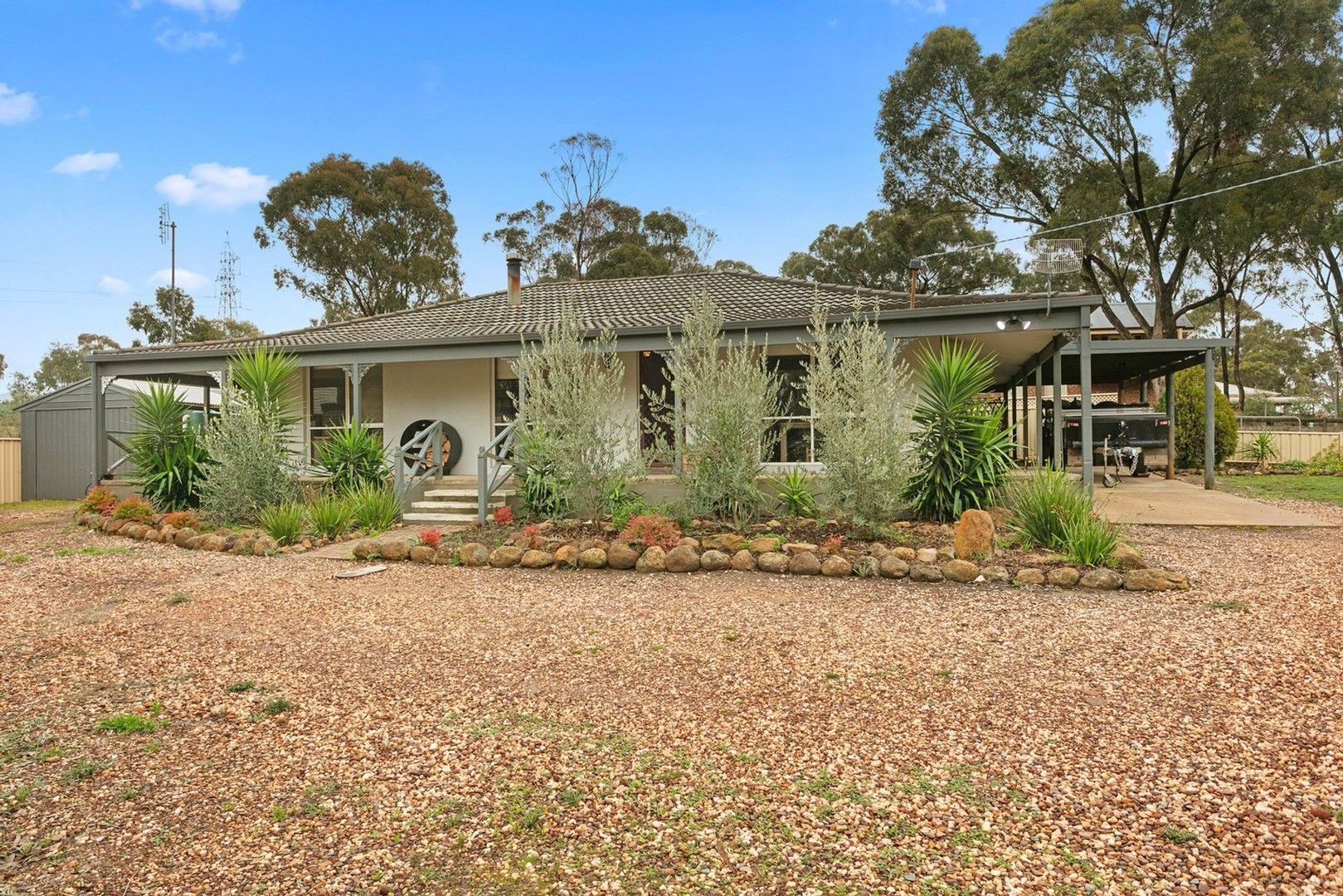 28 Dawson Drive, Maiden Gully VIC 3551, Image 0