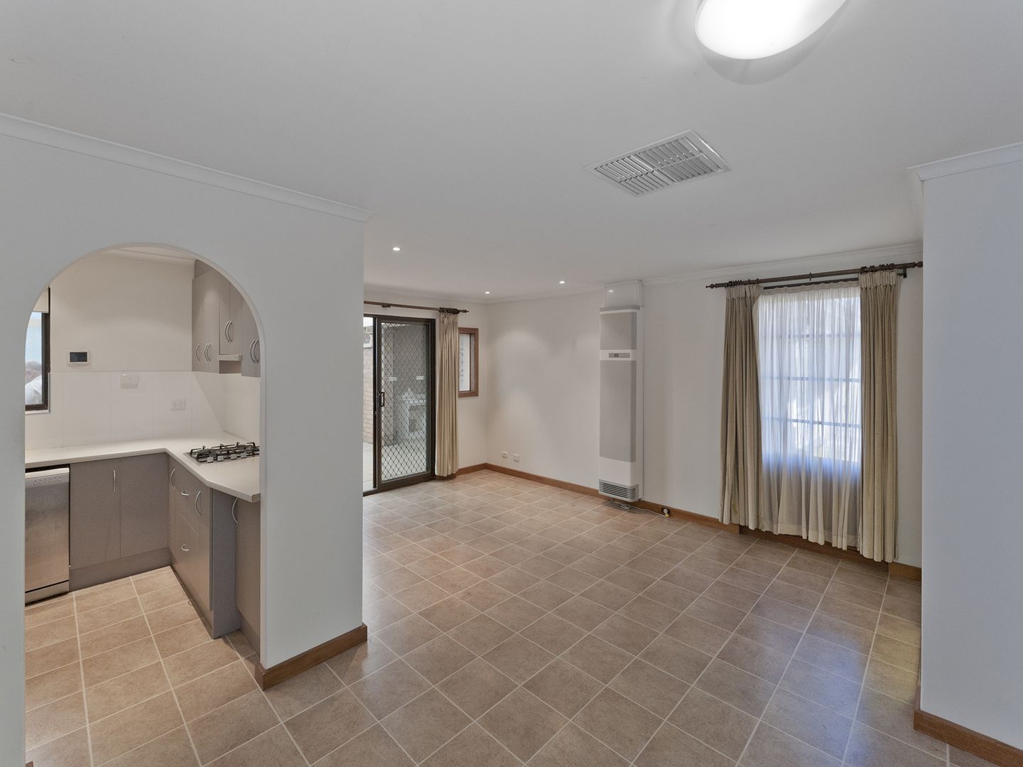 4/269 Tapleys Hill Road, Seaton SA 5023, Image 2