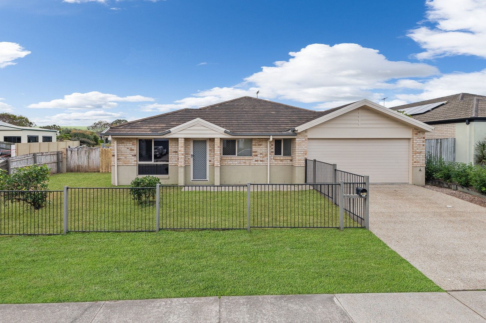 1/27 Cadell Crescent, Rothwell QLD 4022, Image 1