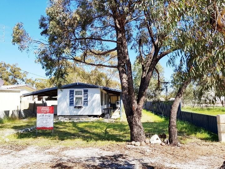 124 Melbourne Street, Moora WA 6510, Image 0