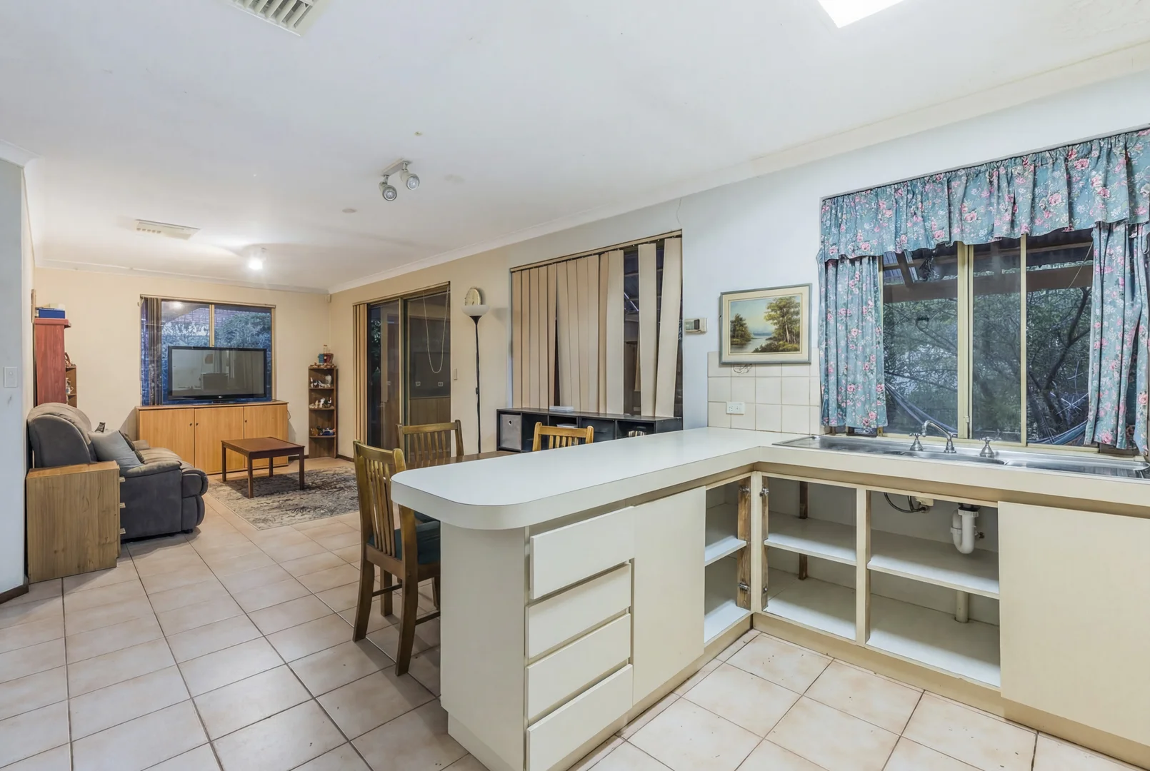 Additional image 4 of 21 Chadwick Parade, Brookdale WA 6112