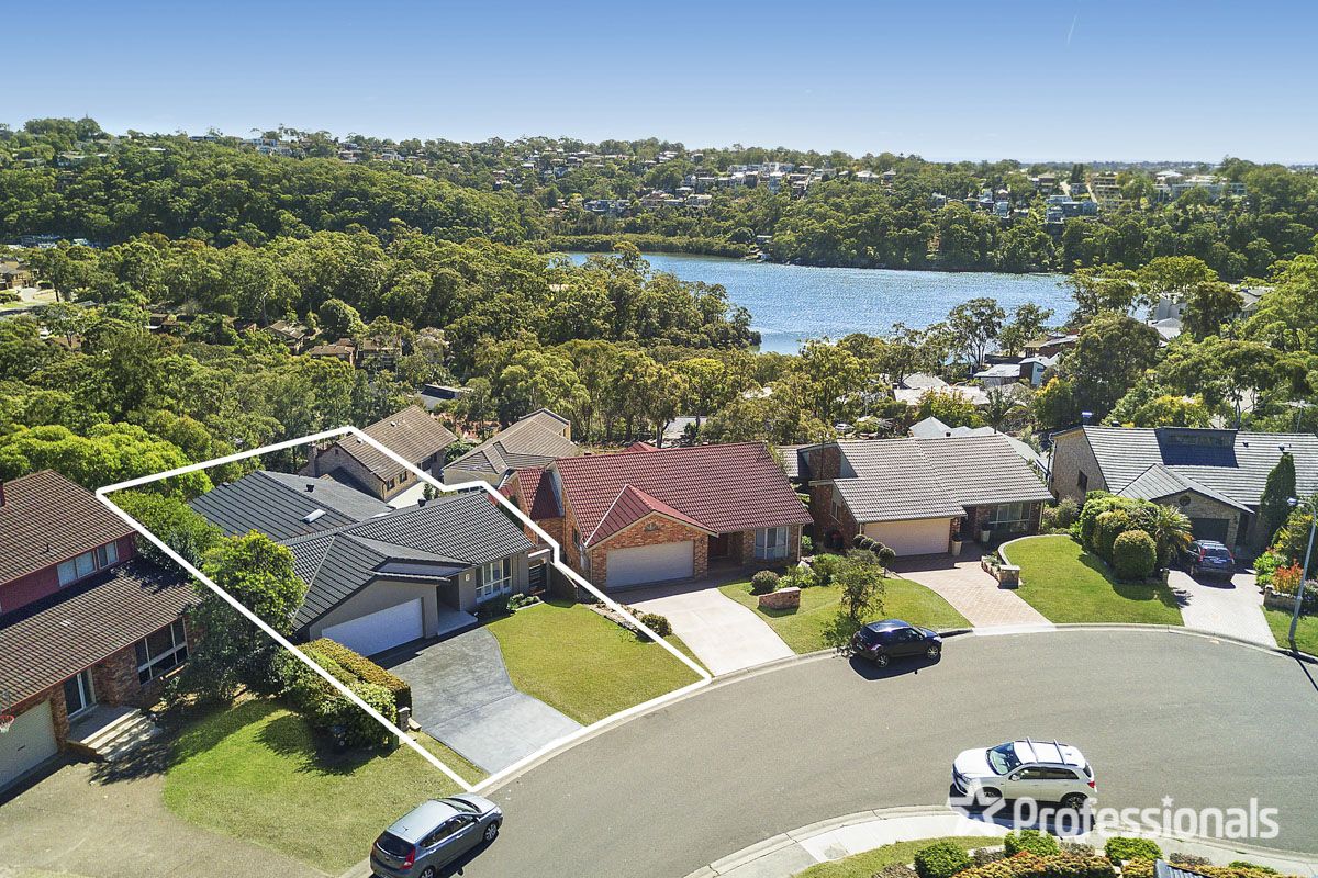 7 Flint Place, Illawong NSW 2234, Image 1