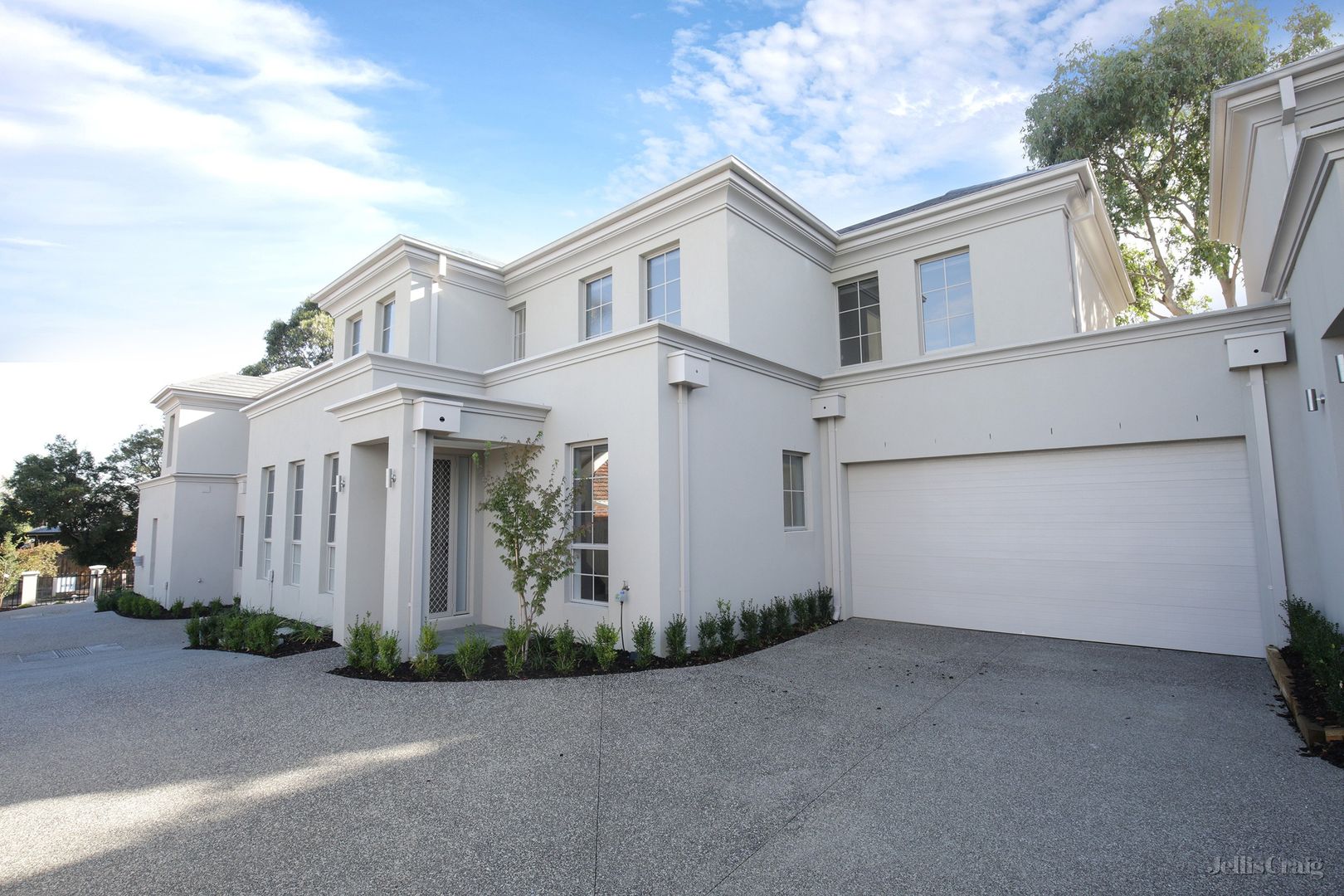 2/27 Lomond Street, Glen Iris Property History & Address Research