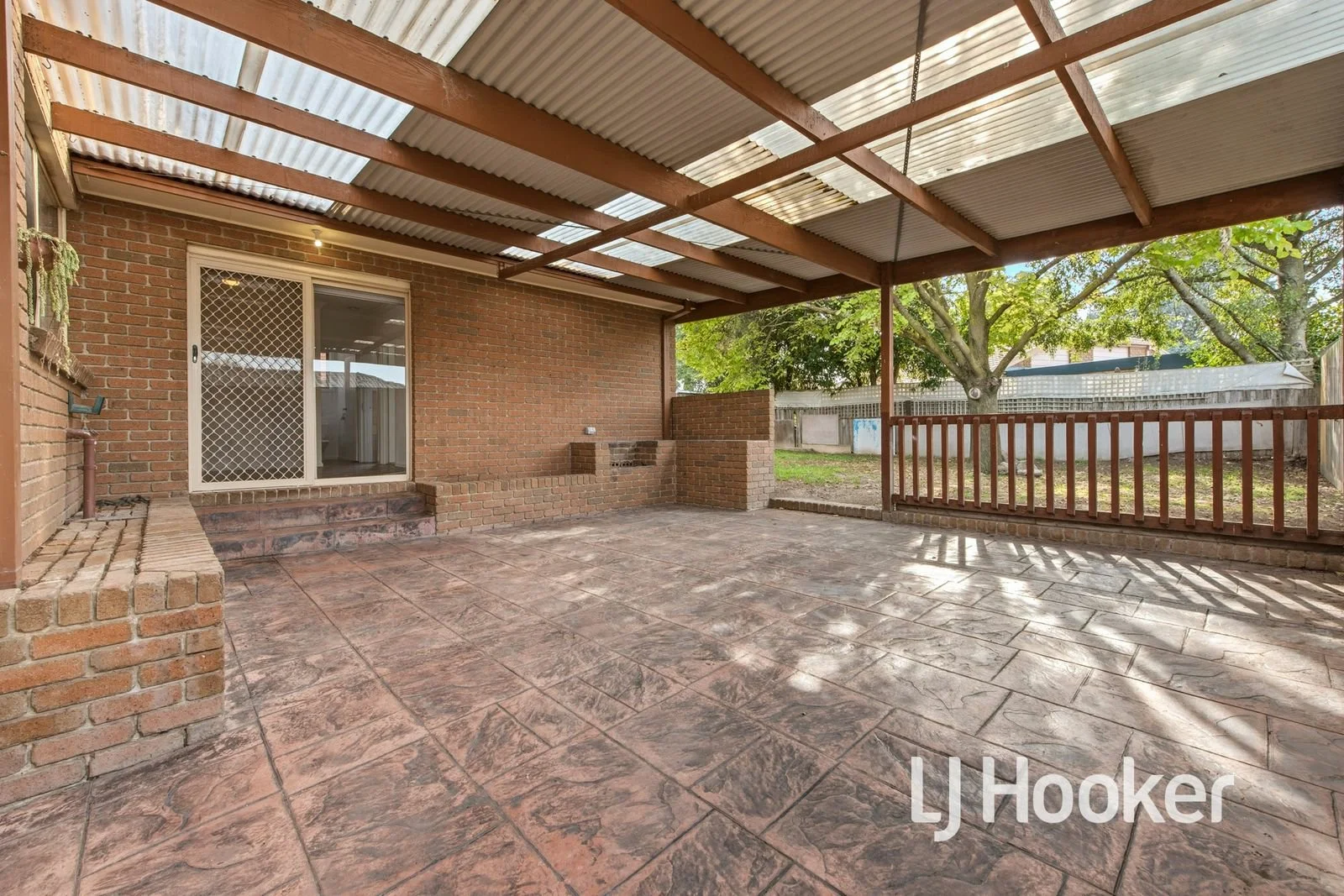 Additional image 2 of 10 McNamara Close, Pakenham VIC 3810